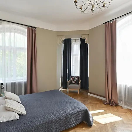 Modern In Historical Building With Car Parking! * Riga