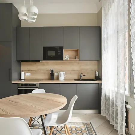 דירה Modern In Historical Building With Car Parking! ריגה